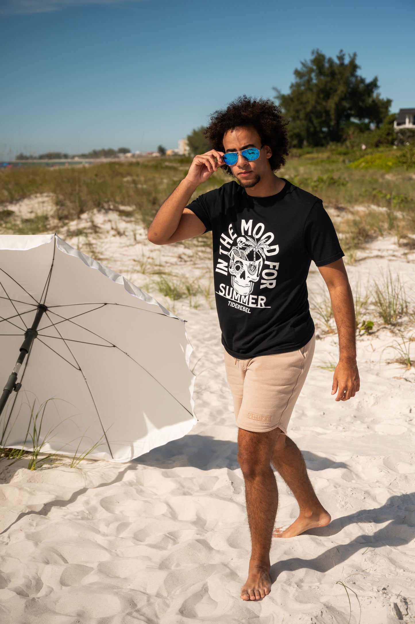 Unisex In the mood for summer Tee